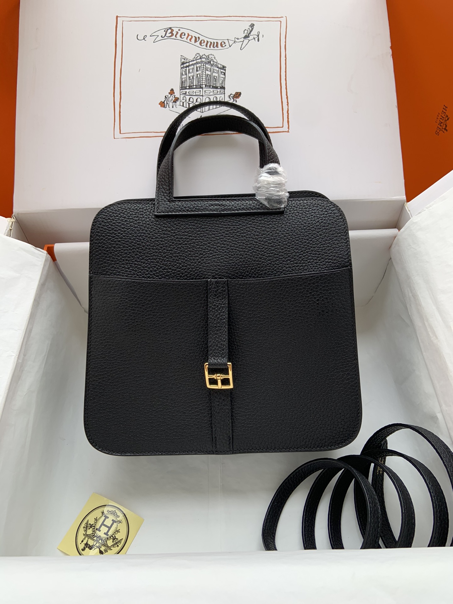 Hermes Halzan 25 Handbag Shoulder Bag In Black Clemence Leather